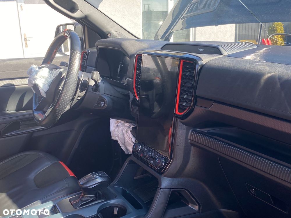 Ford Ranger Raptor - 15