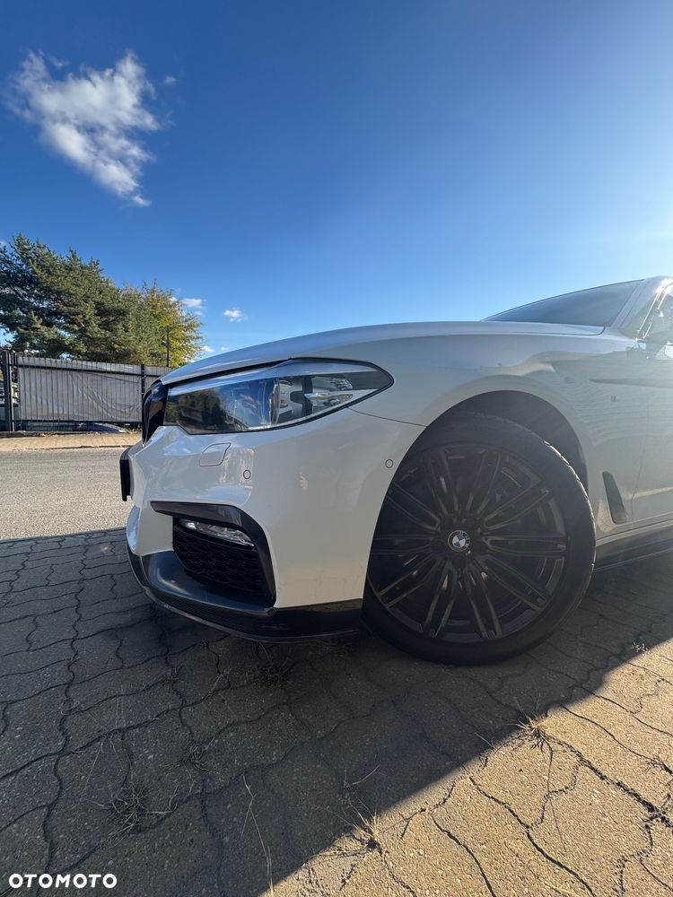 BMW Seria 5 530i xDrive M Sport sport - 16