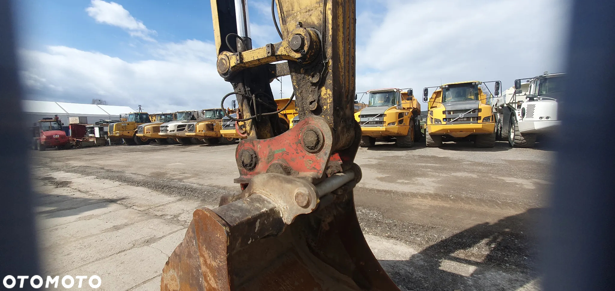 Komatsu PC240 NLC-10 - 6
