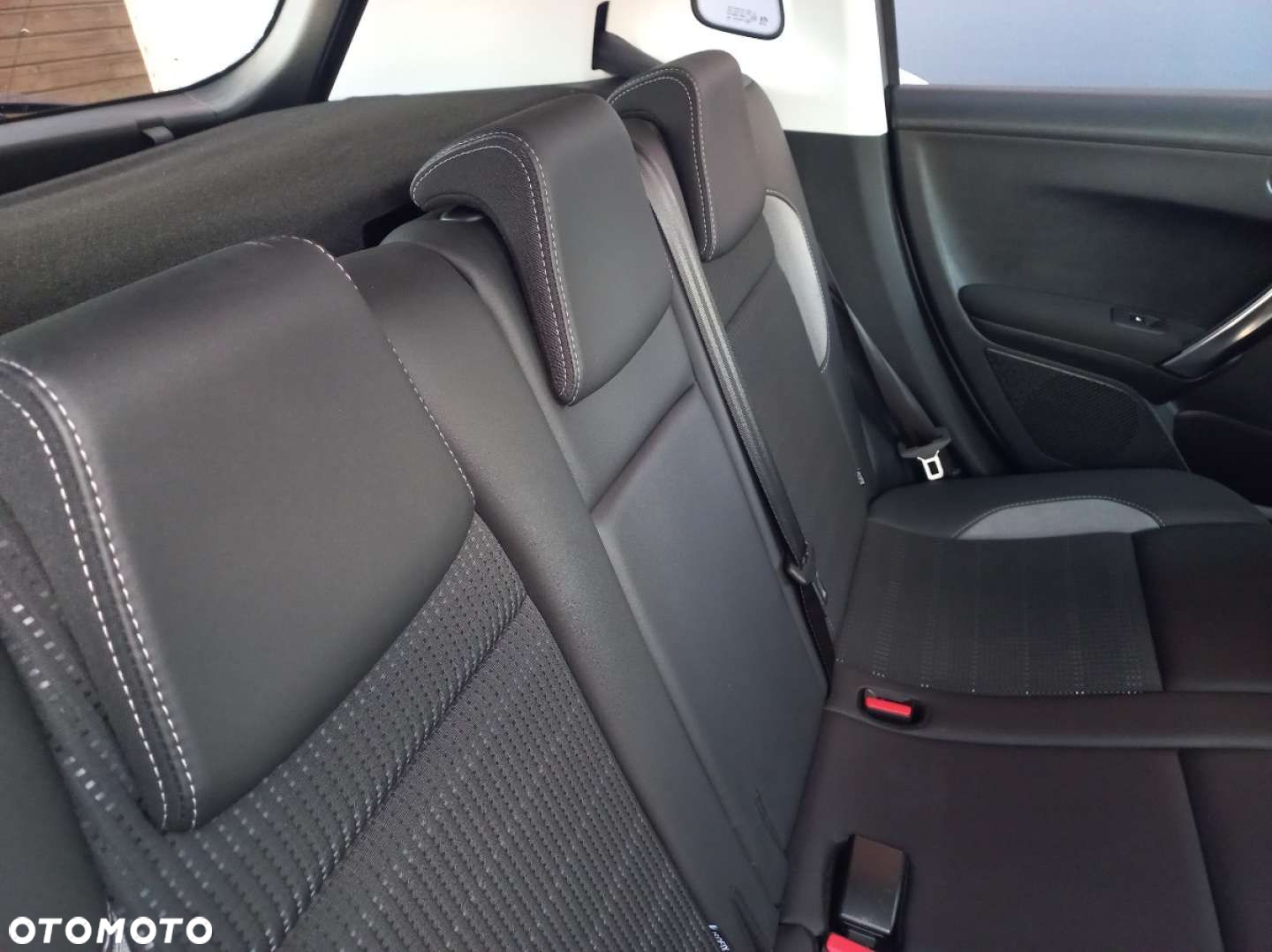 Peugeot 2008 - 18