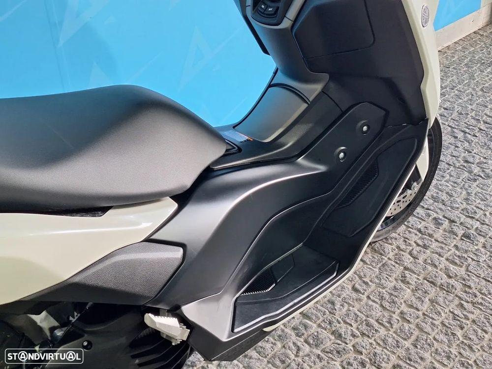 Yamaha NMAX 125 - 3