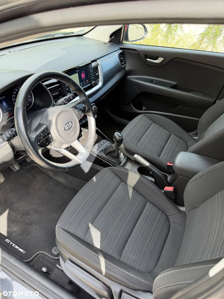 Kia Stonic 1.0 T-GDI 100 OPF Dream-Team Edition - 10