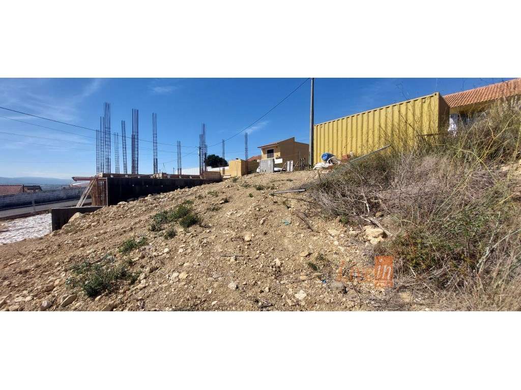 Lote de Terreno Urbano em Morelena - Oportunidade para Construir a ... - Grande imagem: 4/7