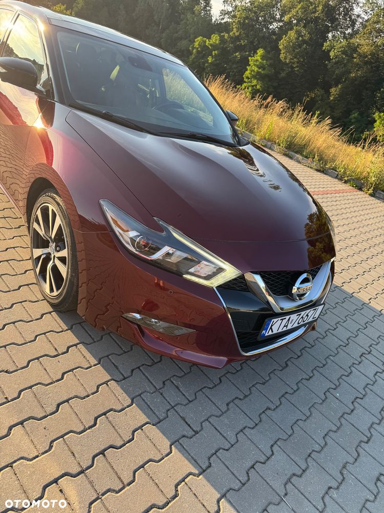 Nissan Maxima - 3