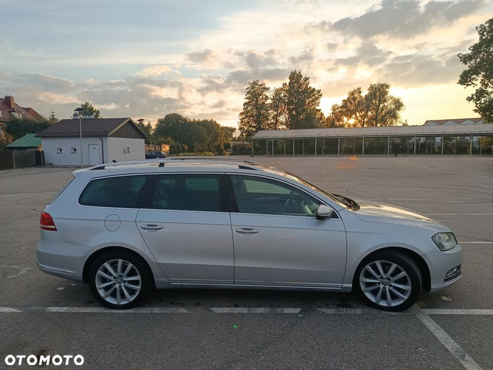 Volkswagen Passat 2.0 TDI Comfortline - 4