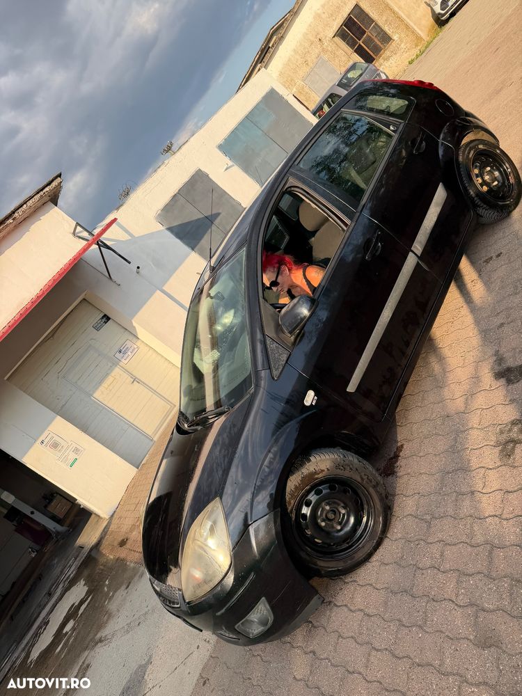 Ford Fiesta 1.4 TDCI Ghia - 3