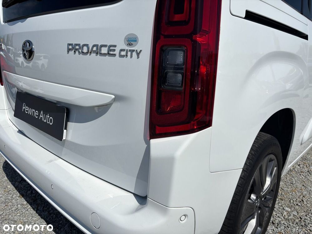 Toyota Proace City Verso 1.2 D-4T Family - 28