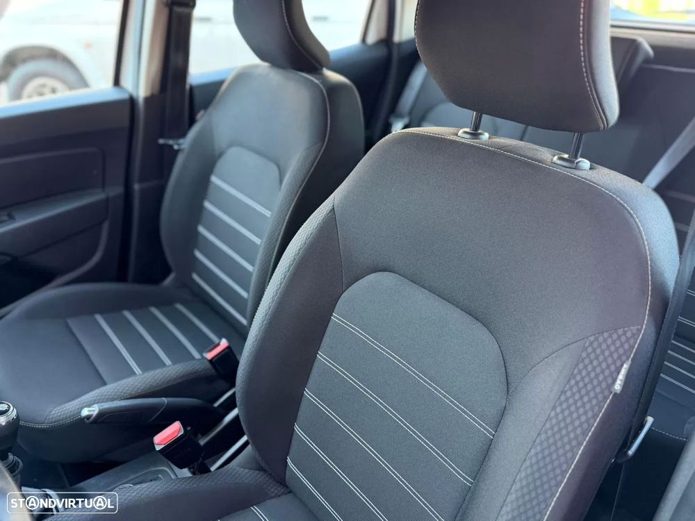 Dacia Duster 1.5 Blue dCi Comfort 4WD - 10