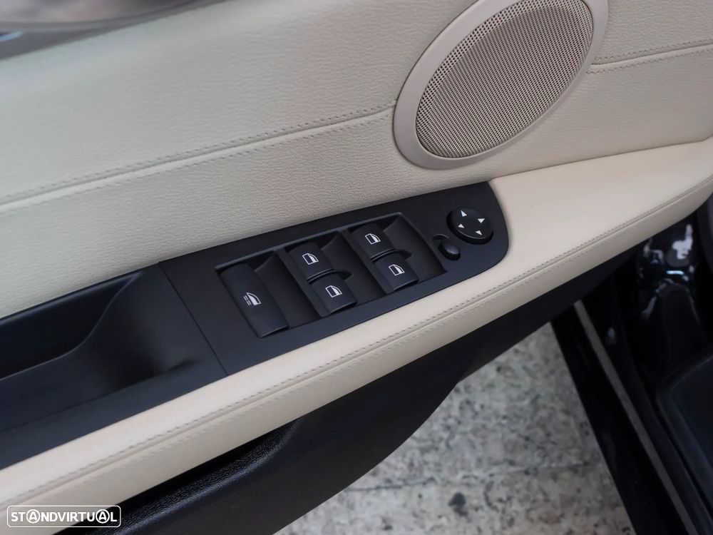 BMW Z4 23 i Auto - 16
