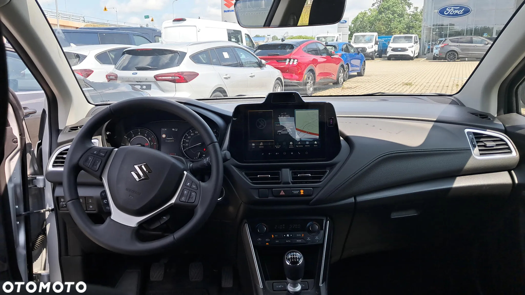 Suzuki SX4 S-Cross - 13