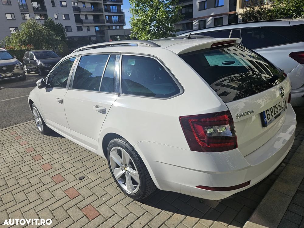Skoda Octavia 1.8 TSI DSG Style - 3