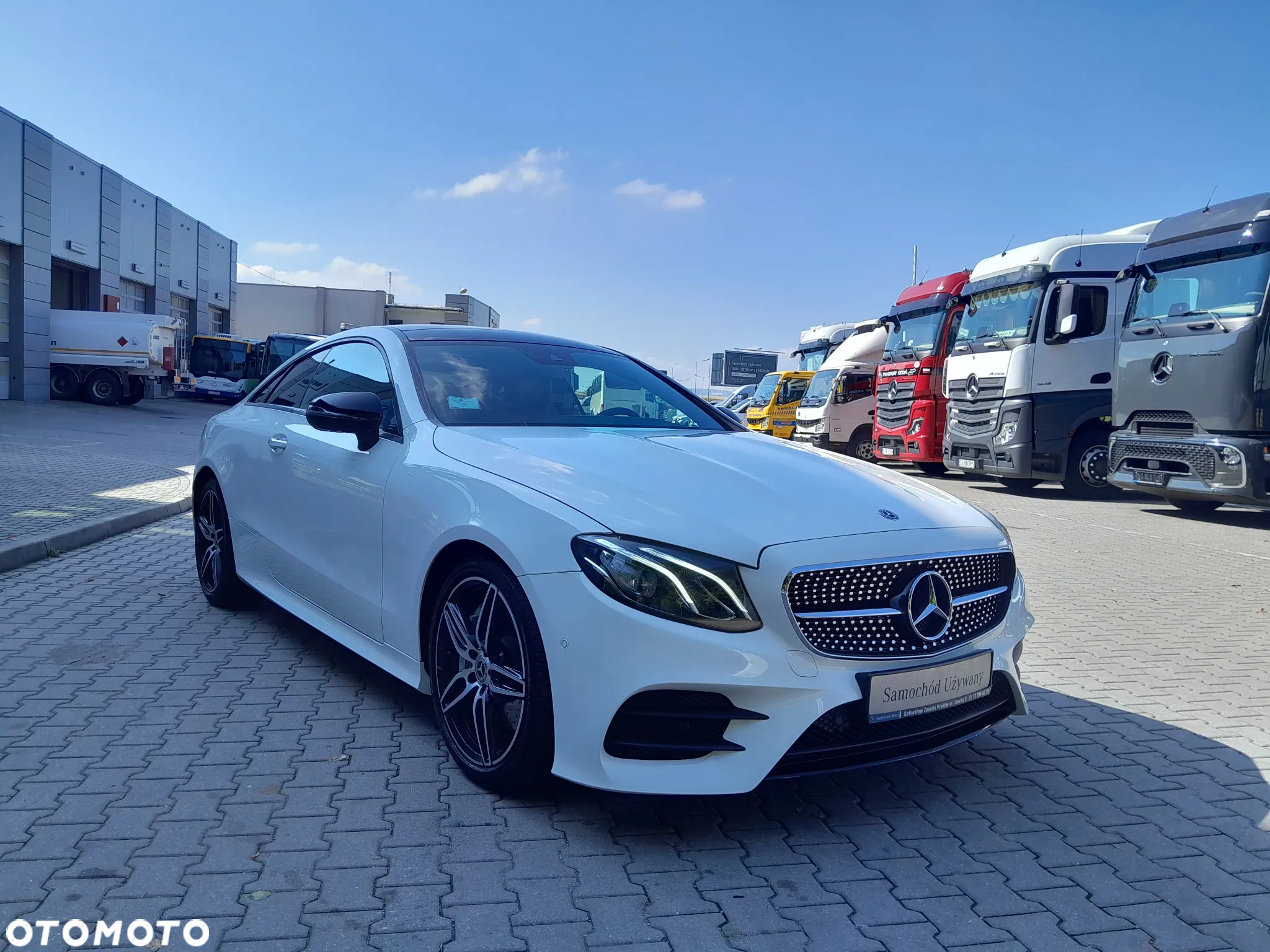 Mercedes-Benz Klasa E 300 Coupe 9G-TRONIC - 8