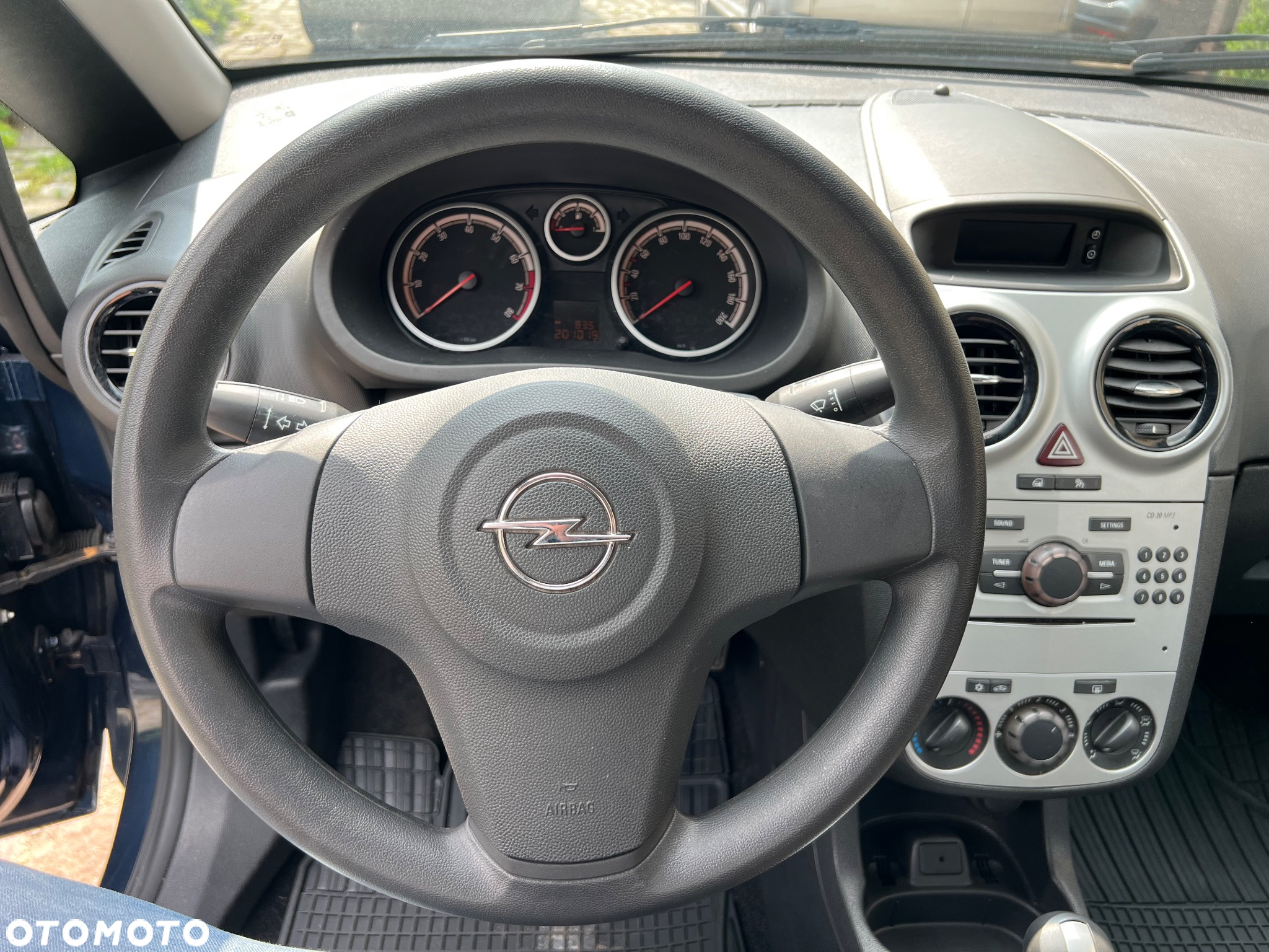 Opel Corsa 1.2 16V Enjoy EasyTronic - 11