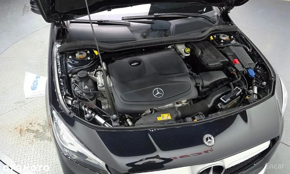 Mercedes-Benz CLA - 28