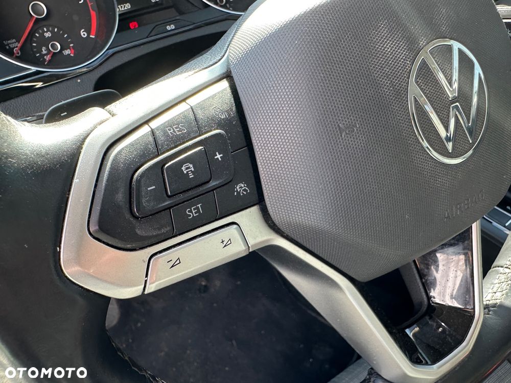 Volkswagen Passat 2.0 TDI Business DSG - 20