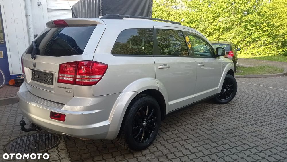 Dodge Journey 2.4 SXT - 22