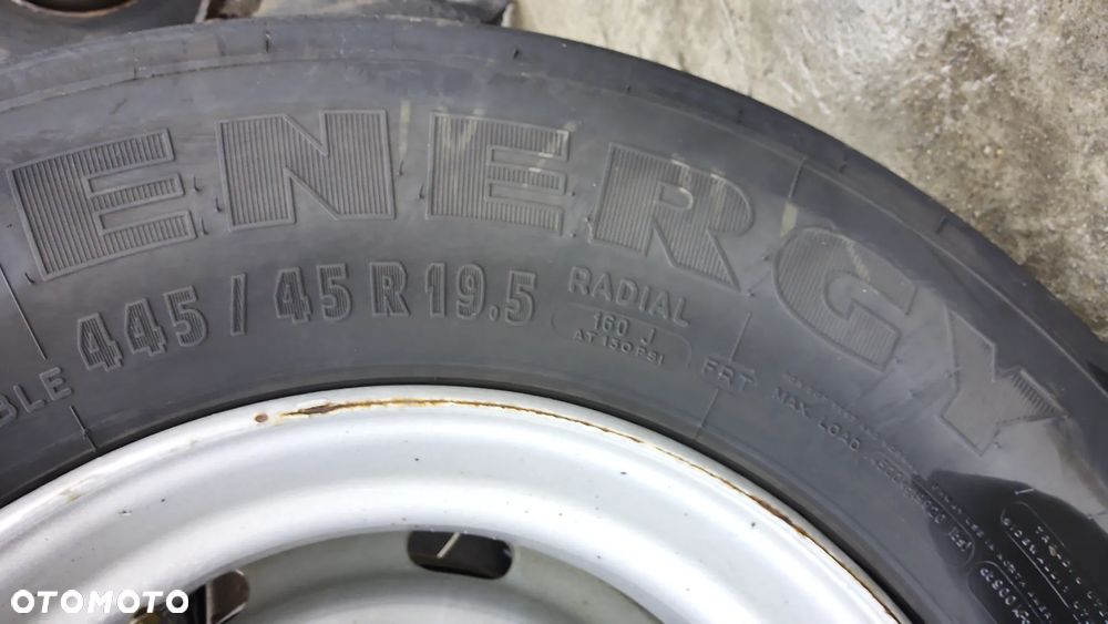Oś BPW Naczepa Przyczepa  Mega Resor Pół resor Felga 19.5 Opony 245/45r19.5 - 22