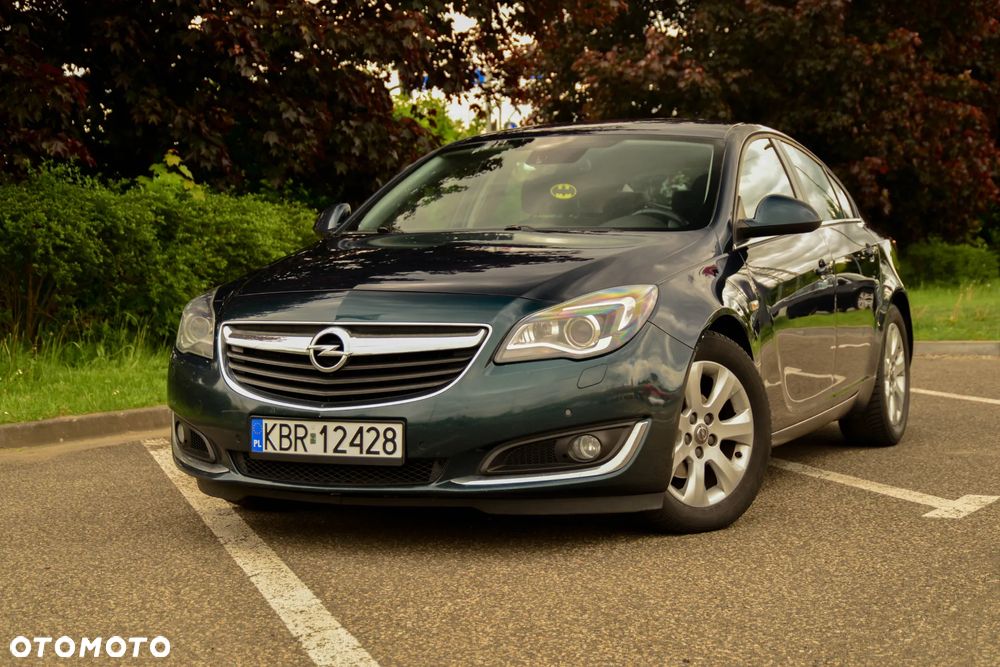 Opel Insignia - 18
