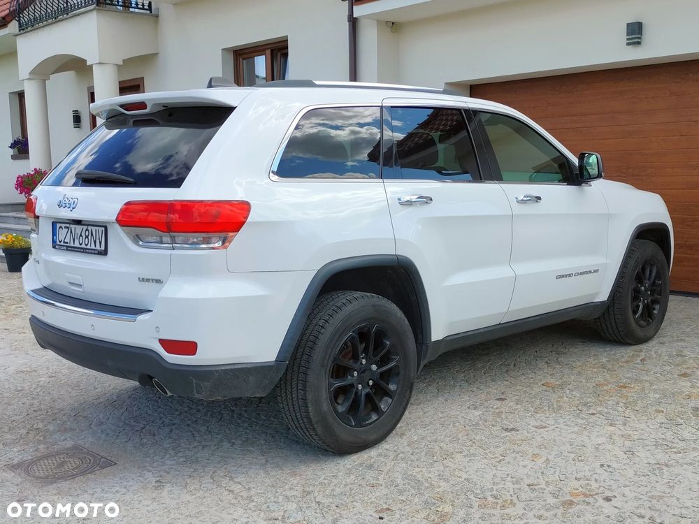 Jeep Grand Cherokee - 3