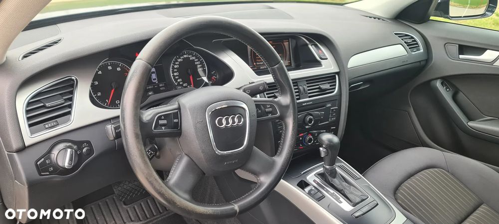 Audi A4 Limousine 1.8 TFSI multitronic Attraction - 10