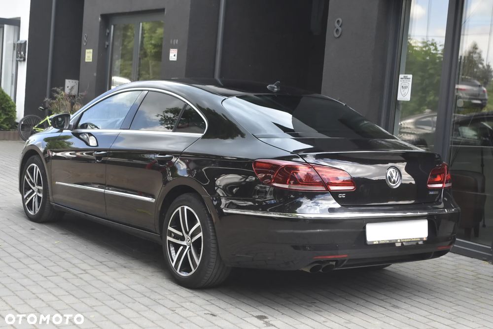 Volkswagen Passat CC 2.0 TDI BlueMotion Technology DSG Exclusive - 4