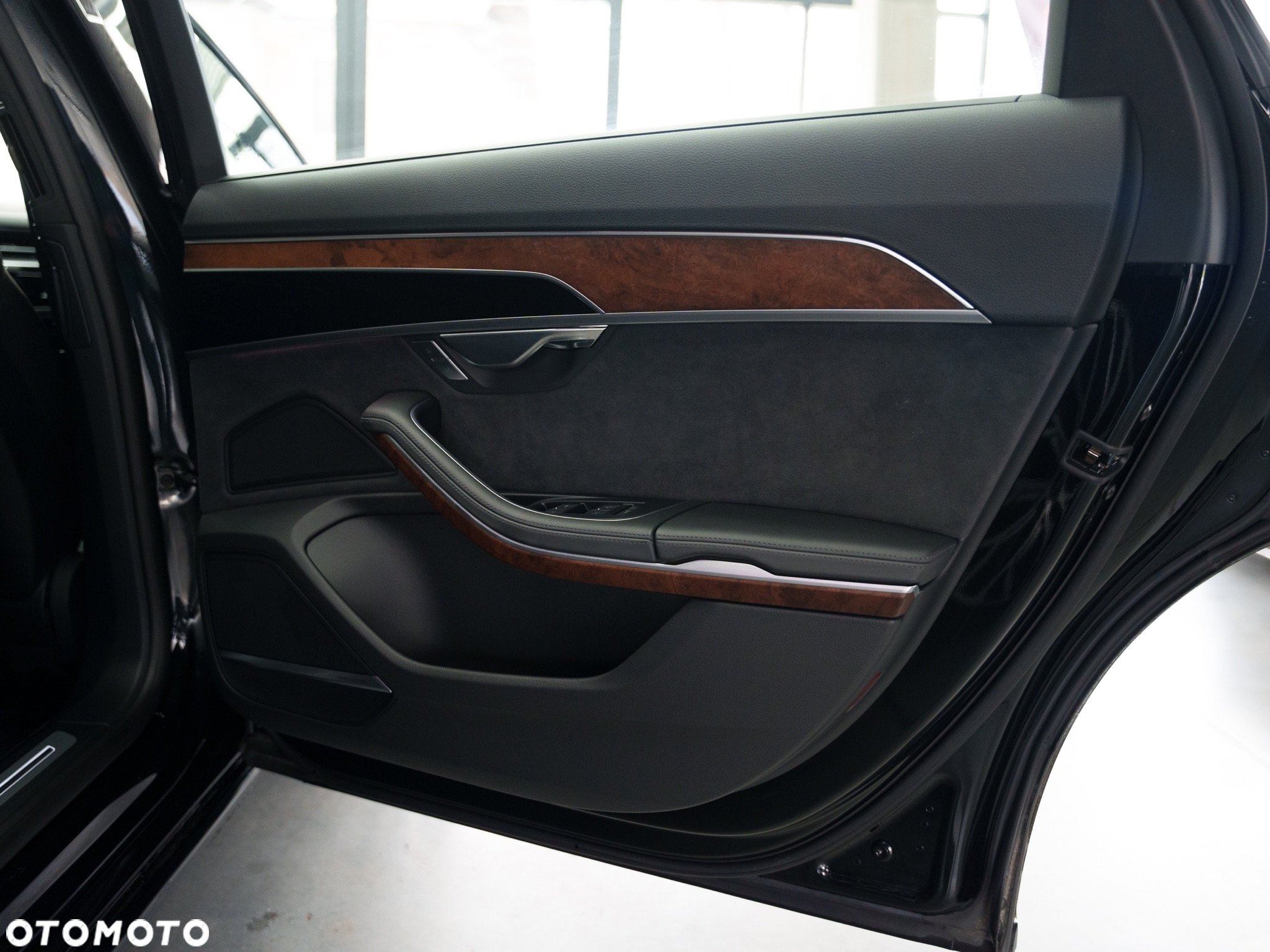 Audi A8 L 55 TFSI quattro tiptronic - 20