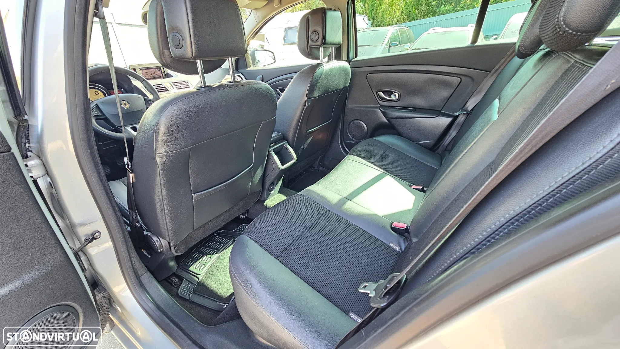 Renault Mégane Sport Tourer 1.5 dCi Dynamique S - 21