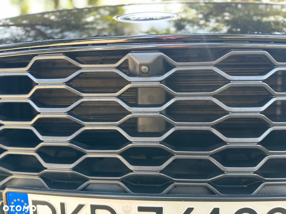 Ford Kuga - 4
