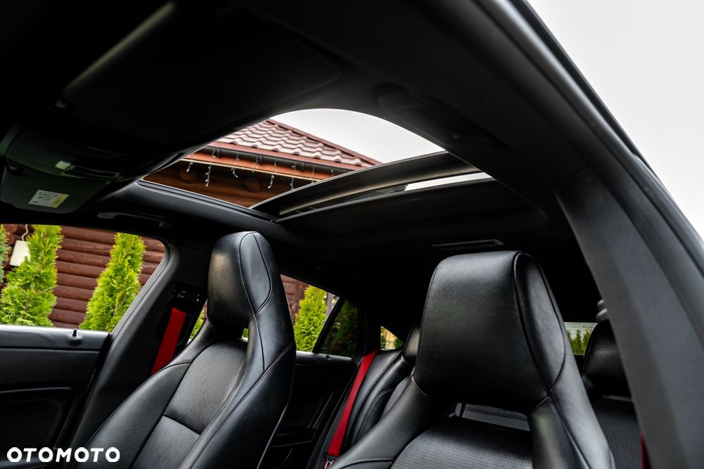 Mercedes-Benz CLA 250 4Matic 7G-DCT Sport - 29