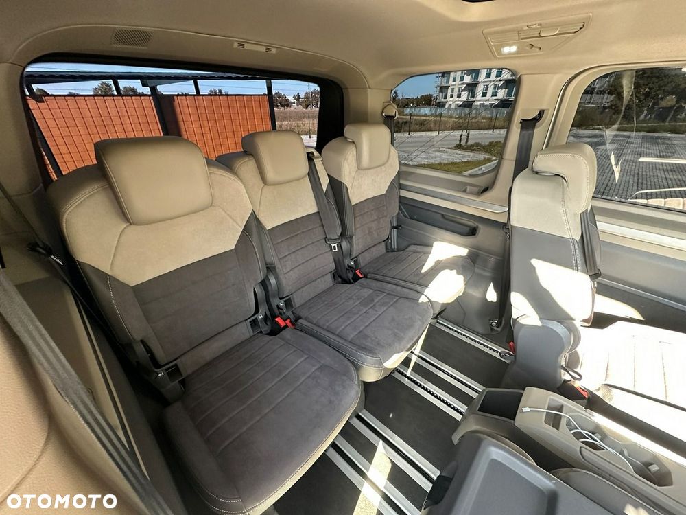 Volkswagen Multivan 2.0 TDI L1 Edition DSG - 27