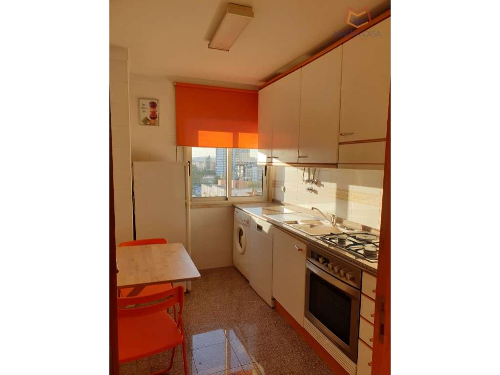T1 com Garagem Olaias, Areeiro - Grande imagem: 3/17