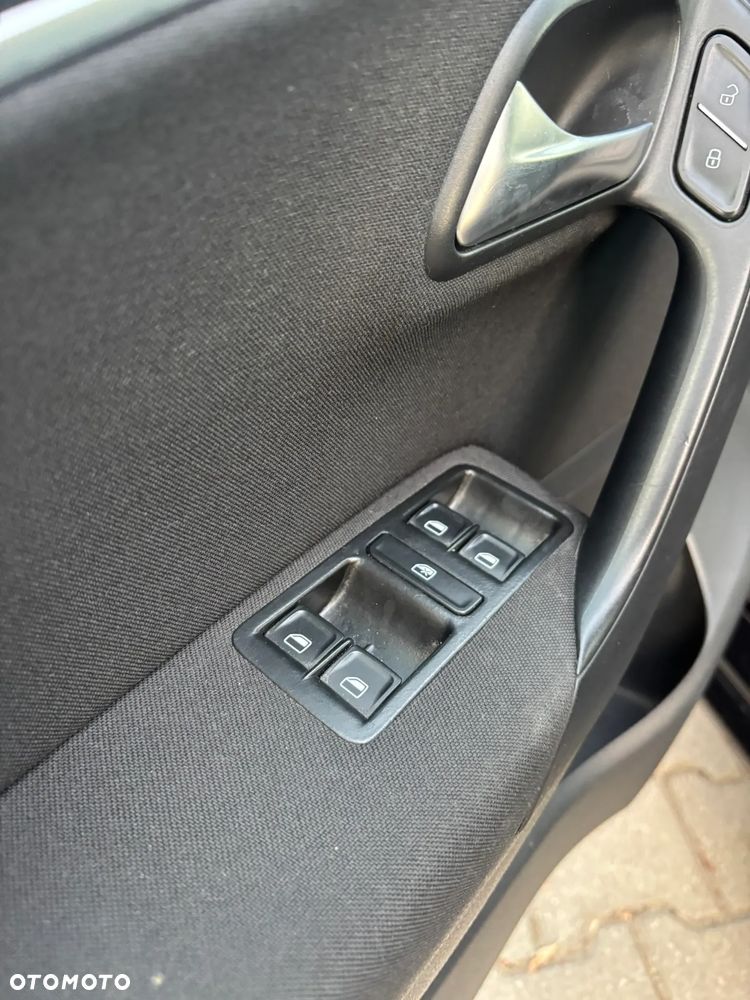 Volkswagen Polo - 18