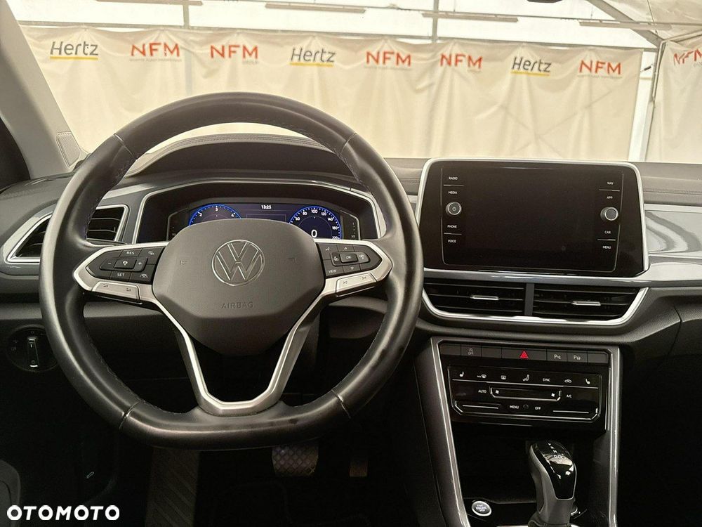 Volkswagen T-Roc - 14