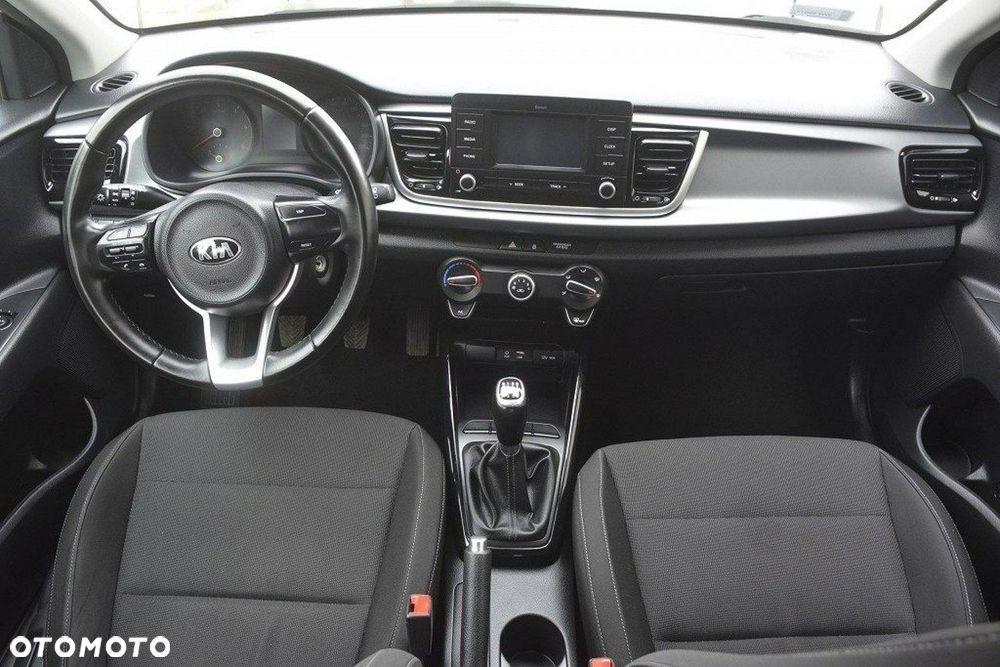 Kia Rio - 12