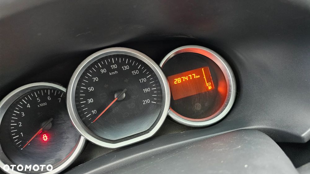 Dacia Logan 1.2 16V Laureate EU6 - 19