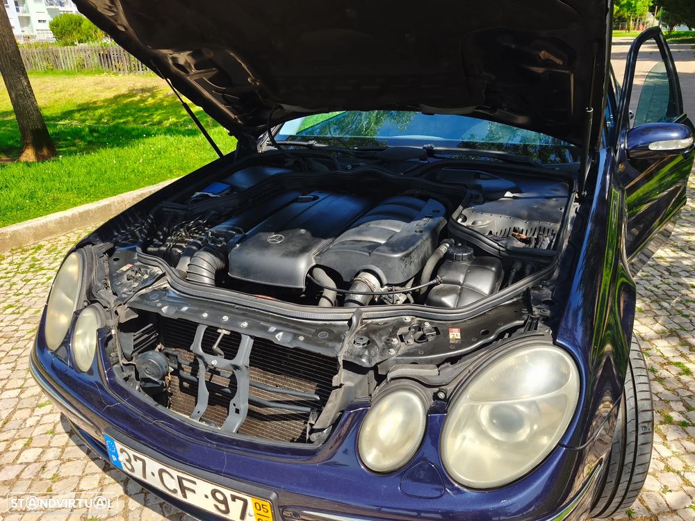 Mercedes-Benz E 300 BLUETEC Avantgarde - 12