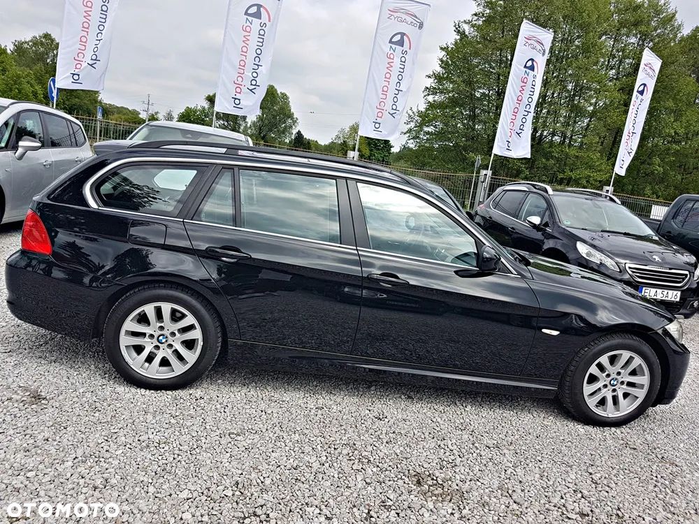 BMW Seria 3 320d Efficient Dynamics - 6