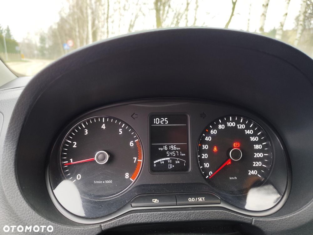 Volkswagen Polo 1.2 Trendline - 5