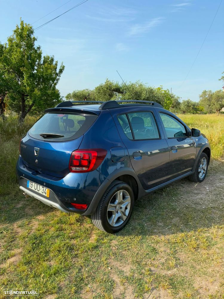Dacia Sandero 1.5 dCi Stepway - 1