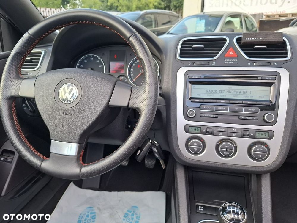Volkswagen Eos 1.4 TSI BlueMotion Technology Edition 2010 - 4