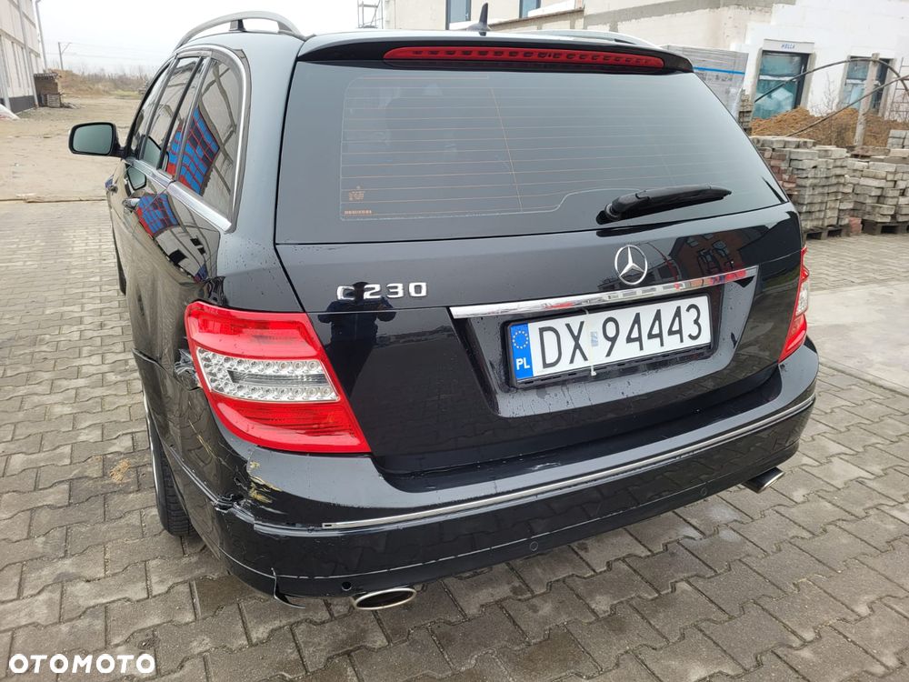 Mercedes-Benz Klasa C 230 7G-TRONIC Avantgarde - 17