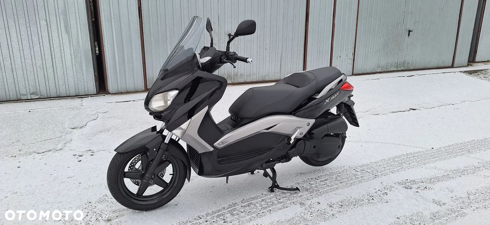 Yamaha X-max - 3