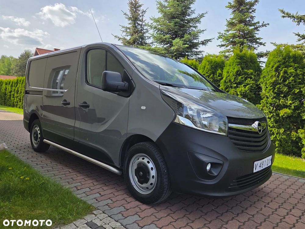 Opel Vivaro - 10