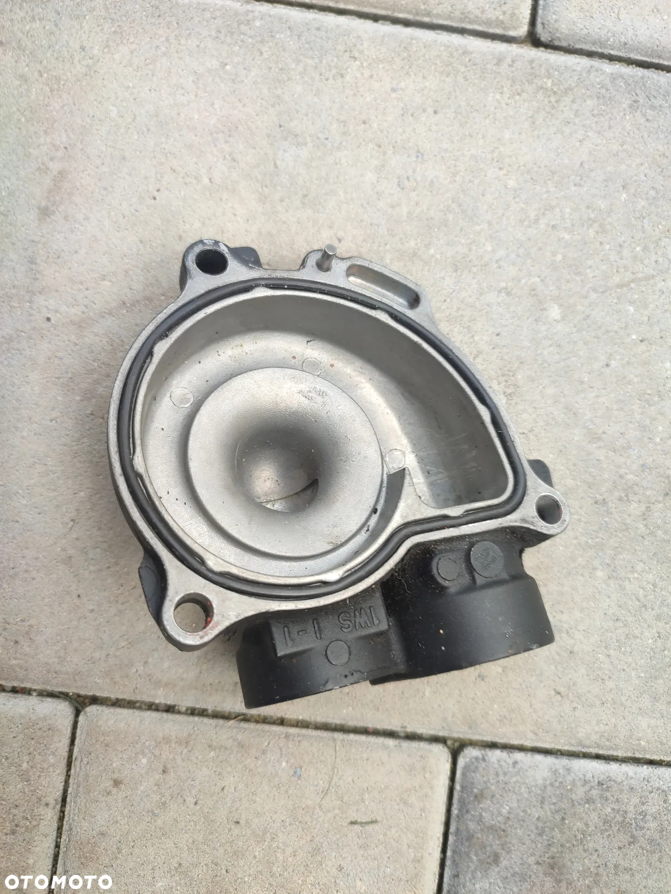 Dekiel pompy wody Yamaha MT07 - 2