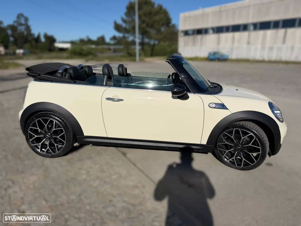 MINI Cabrio Cooper S - 3