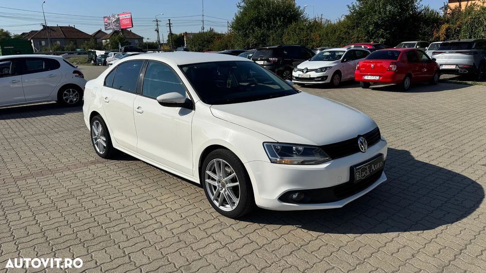 Volkswagen Jetta 1.6 TDI CR DPF Comfortline - 2