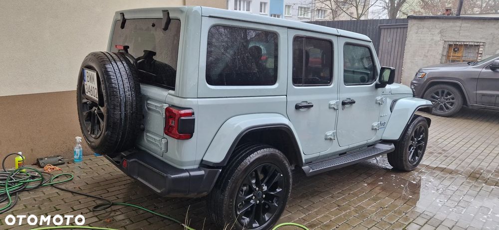 Jeep Wrangler - 14