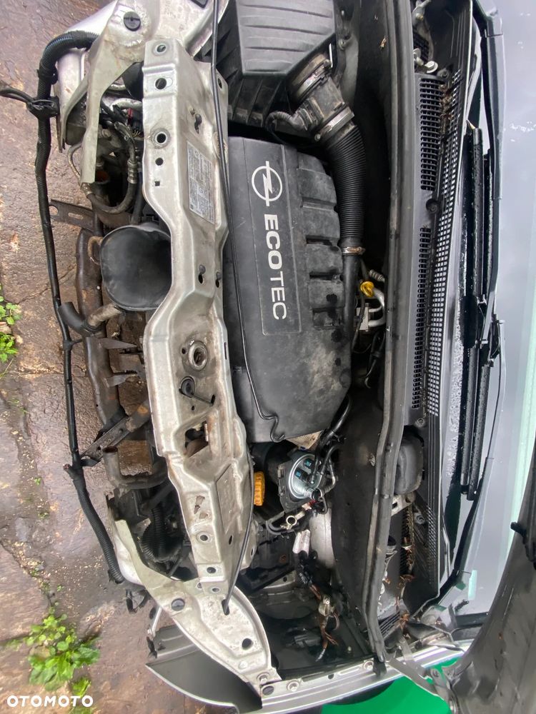 Opel Meriva A na części - 4