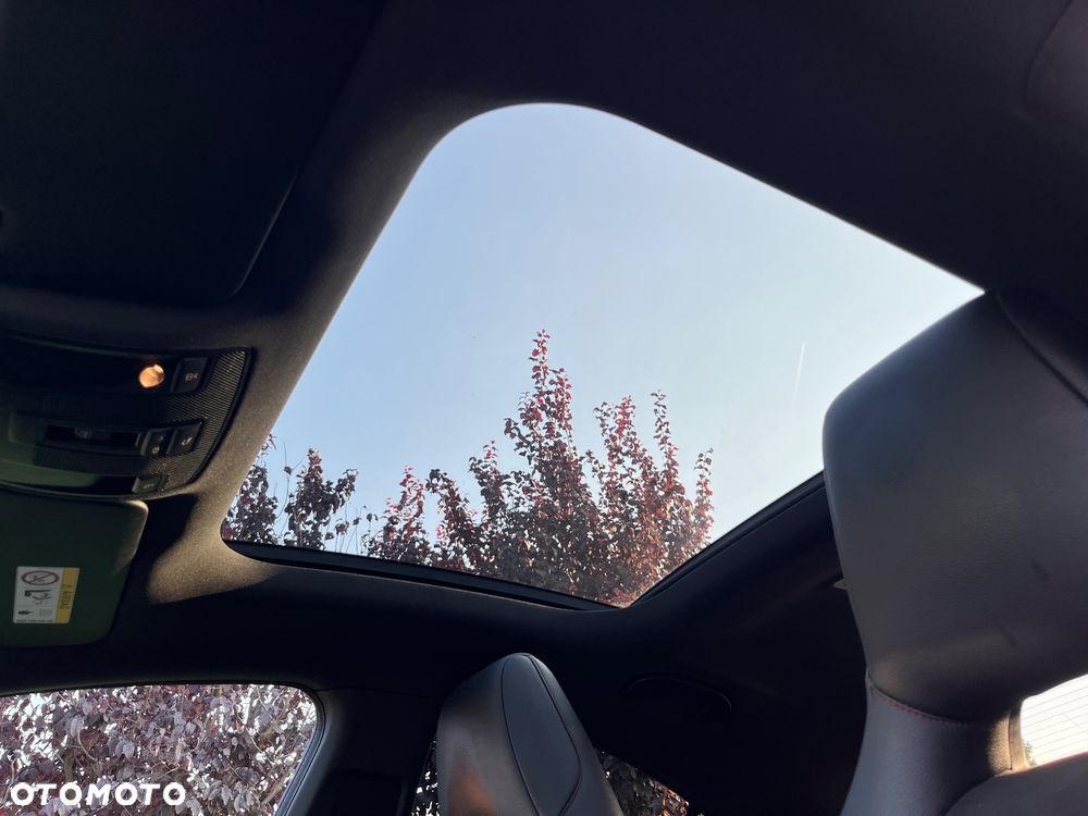 Mercedes-Benz CLA 200 CDI 7G-DCT AMG Line - 13