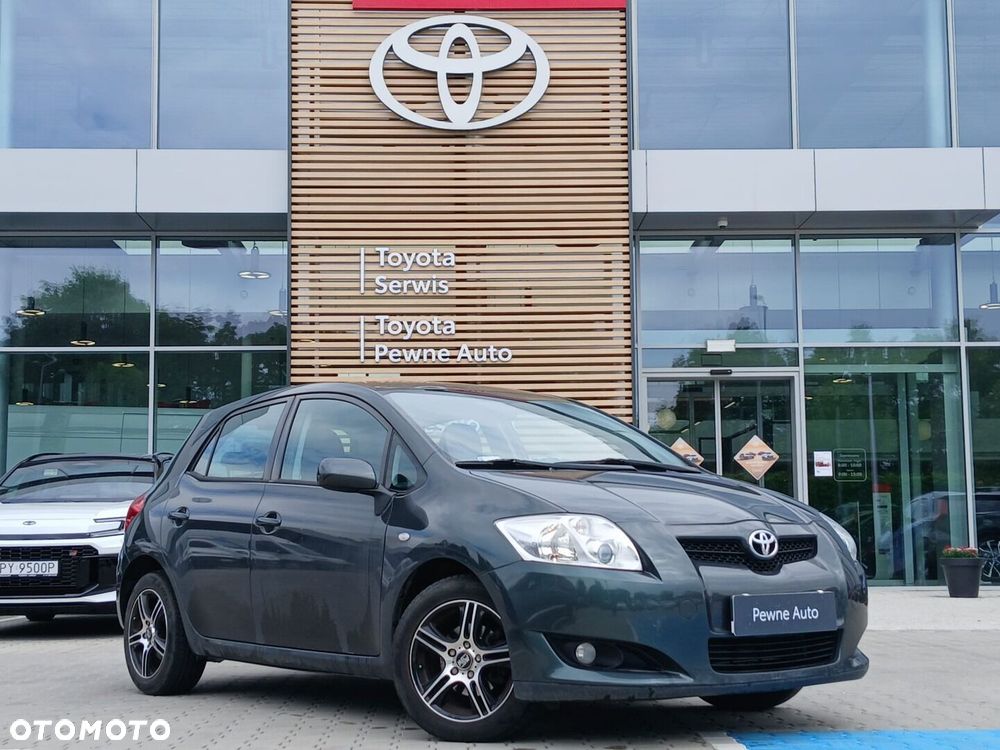 Toyota Auris 1.6 VVT-i Luna MM - 1